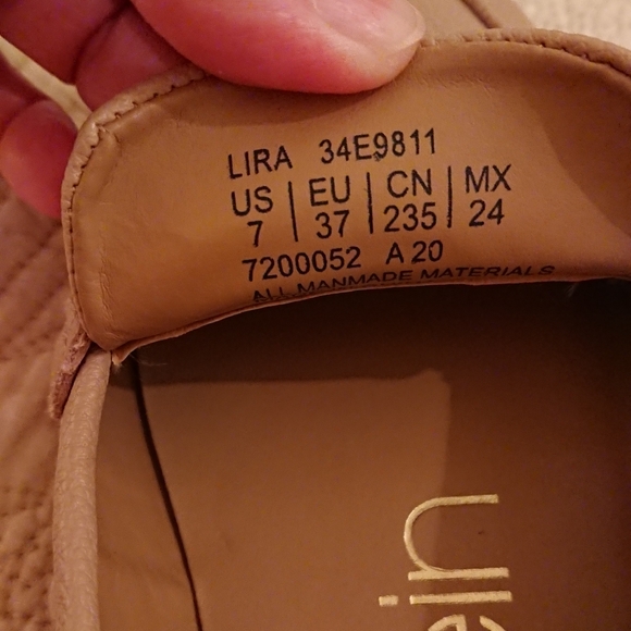 Women's Calvin Klein Lira loafers. Size 7 - Picture 12 of 16
